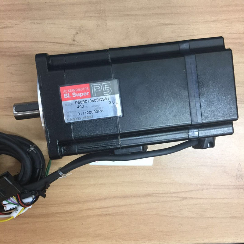 PU Z Axis Motor Sanyo Servo Motor P50B0704DCS81 YAMAHA 90K55-52375U CE Approval