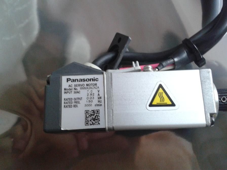 SM320 321 411 421 451 SCM Y-axis motor J3108064A MSMA102P1C